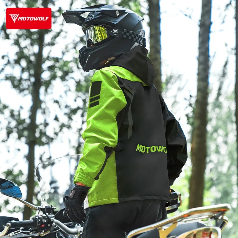 Motowolf-Chaqueta reflectante  - Cycling Commuter Rain Jacket reseña y precio